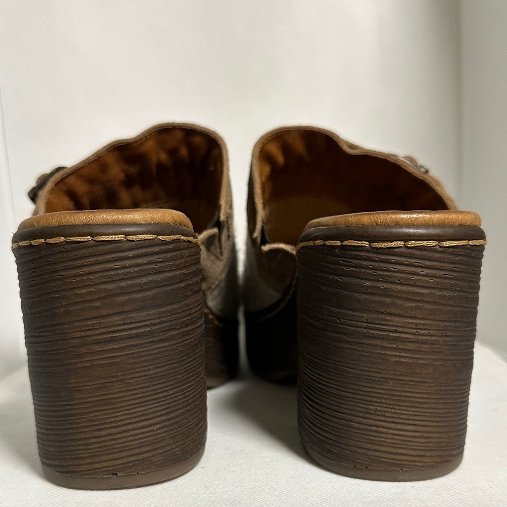 Born Leather and Wool Aztec Pattern Platform Clogs Size 9 / 40 EU - NWOT - Picture 12 of 12